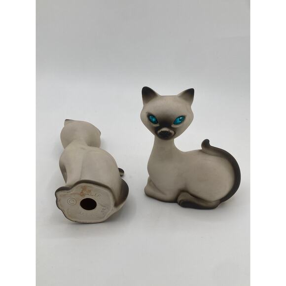 Vintage Siamese Cat Figurines Pair Blue Rhinestone Eyes CALIF USA - Picture 5 of 6